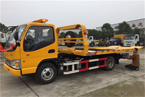 湟中哪里有拖车服务